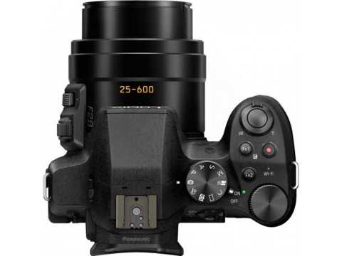Panasonic Lumix DMC-FZ300.Picture4